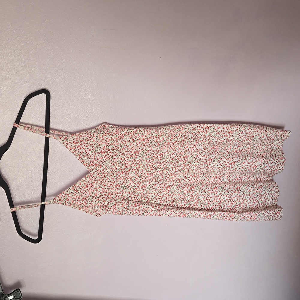 Brandy Melville Amara dress
